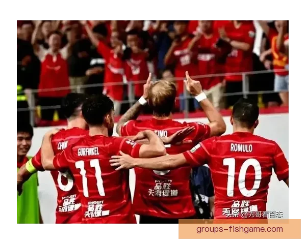 底线视角下约克雷斯惊艳破门诠释射手本色与球队胜利点燃全场激情